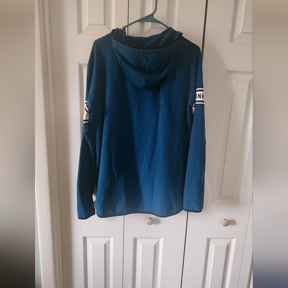 Jacket - Picture 2 of 6